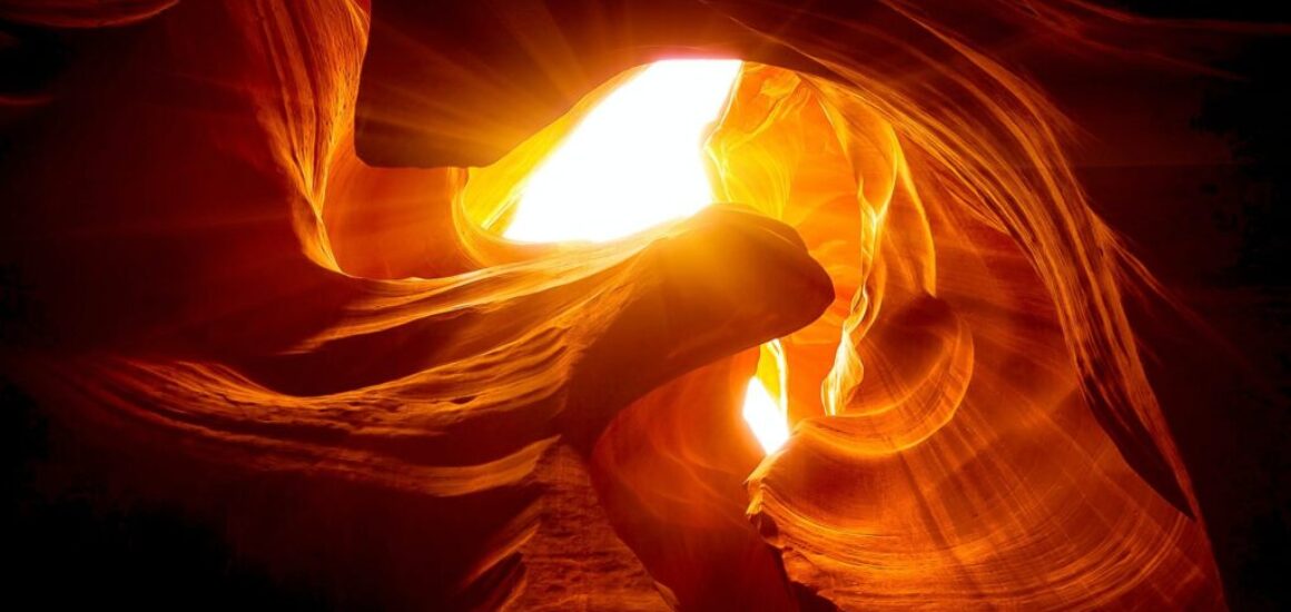 Antelope_Canyon_1-scaled